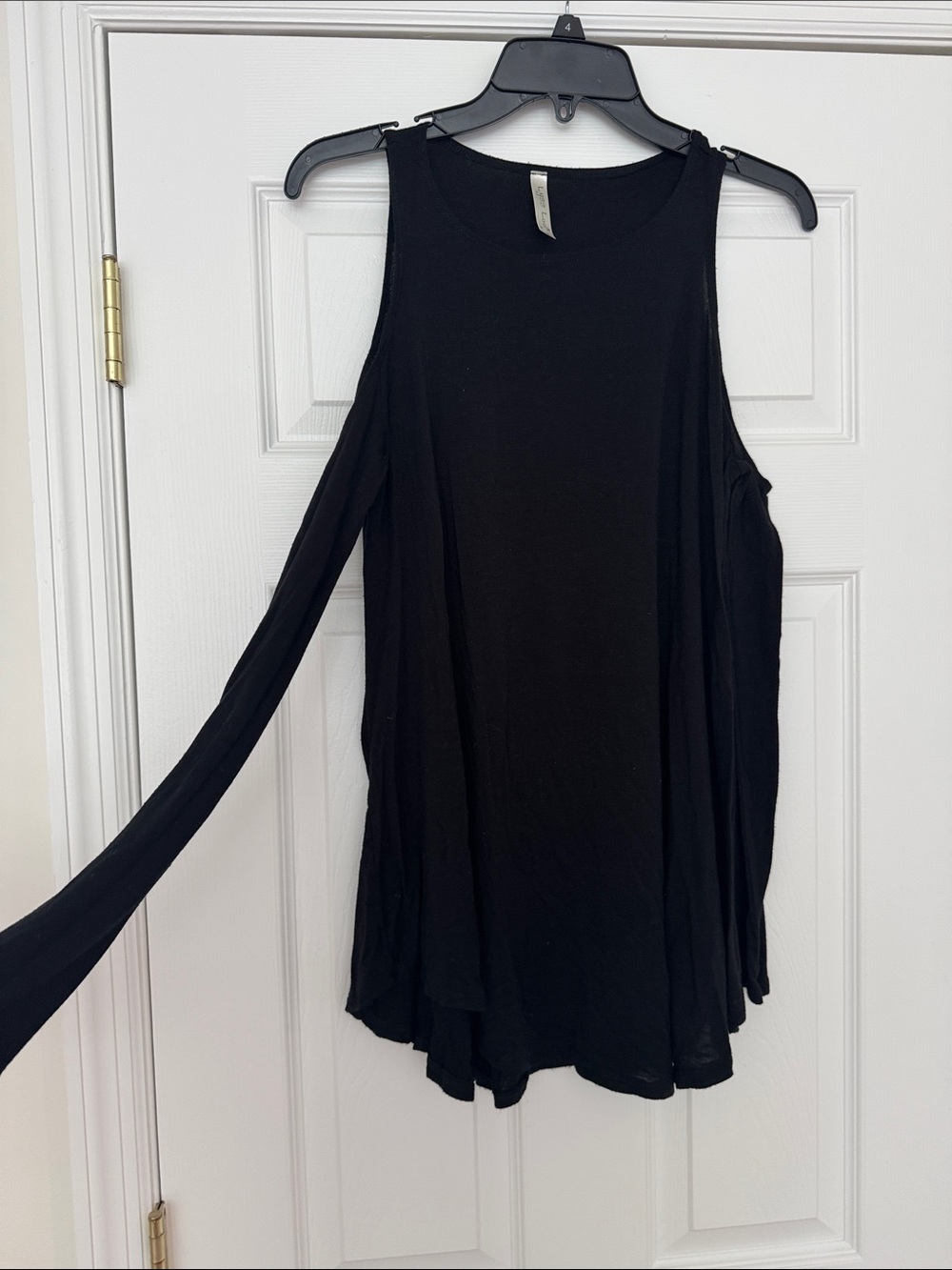Lyss Loo Black Cold-Shoulder Long Sleeve Top